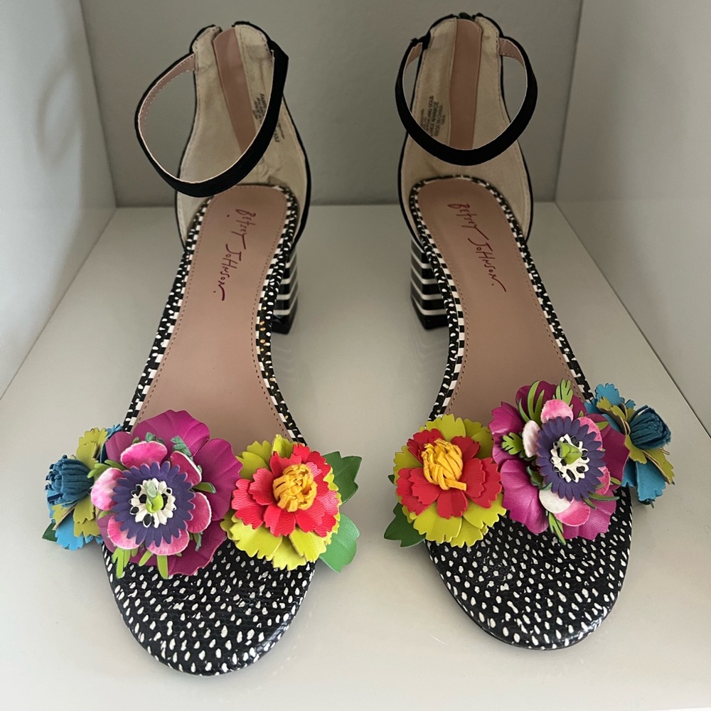 Betsey Johnson Black Floral Women's Sandals